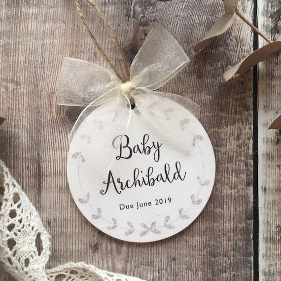 pregnancy announcement bauble