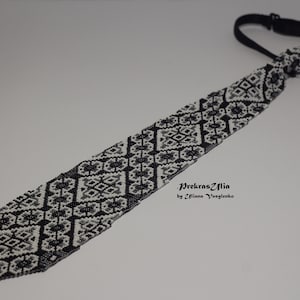 Ukrainian mens tie Ukrainian ornament Ukrainian EmbroideryTie Men Gift Men Accessories Gift Ukrainian style Ukrainian jewelry Seed beads tie
