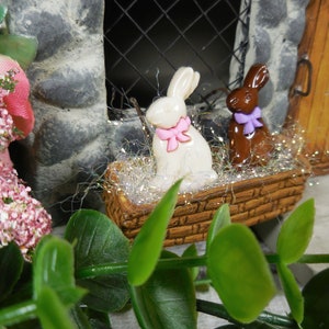 Miniature Chocolate Easter Bunny in Milk or White 'chocolate' ~ Fairy ...