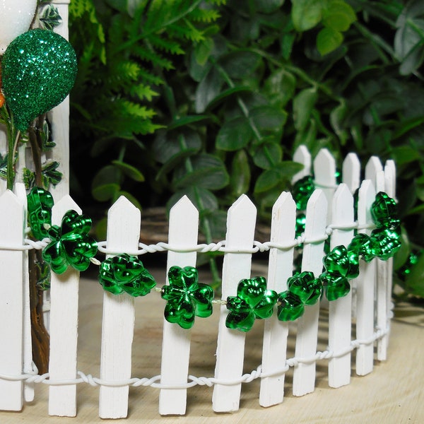 Miniature Green Shamrock Garland ~ St. Patrick's Day Miniatures ~ Dollhouse Accessories ~ Rainbow & Leprechaun Themed Craft Supply