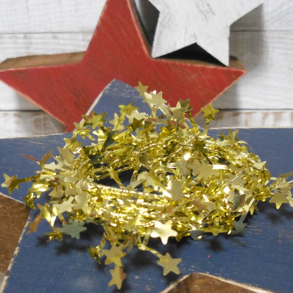 3 1/2' Mini Metallic Star Garland in Gold ~ 4th of July Patriotic Fairy Garden Decor & Dollhouse Accessories ~ Summer Diorama Miniatures