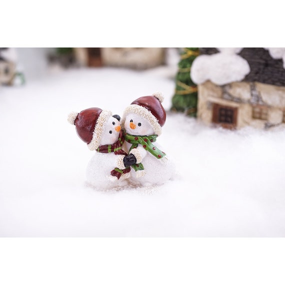 Christmas Miniature Ornaments 3D Miniatures Figurines Mini Christmas Theme  Resin Crafts DIY Snow House Miniature for Snowy Winter Decoration , Small