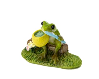 Tiny Frog Figurine Brushing Teeth ~ Woodland Fairy Garden Accessories & Supply ~ Miniature Fairy Animal Figurines ~ Frog Themed Party Decor
