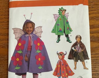 UNCUT-Children's Simplicity Costume Sewing Pattern 1769/Size A (3-8)/Hooded Cape & Wings/2012