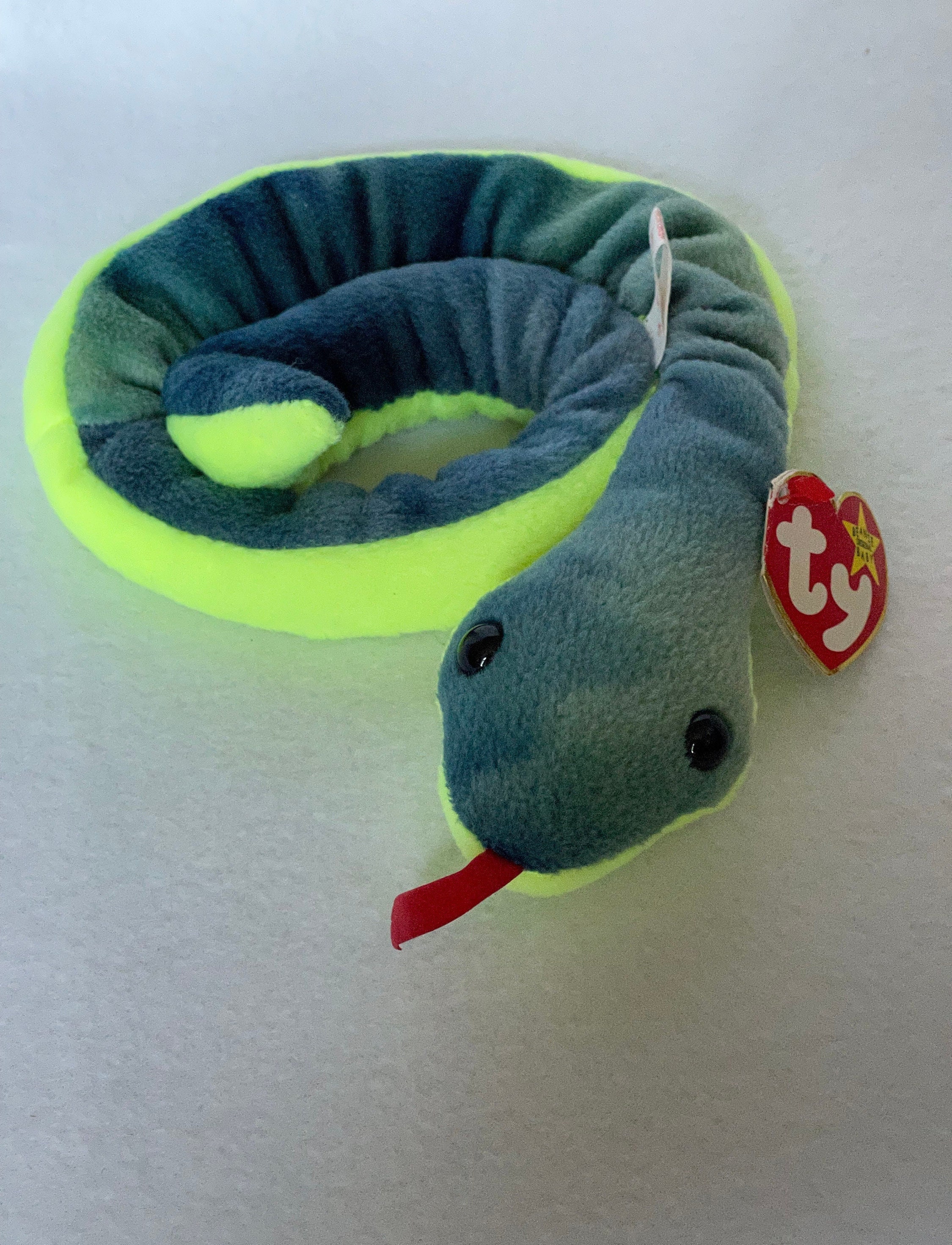 Ty beanie baby hissy 1997 sale