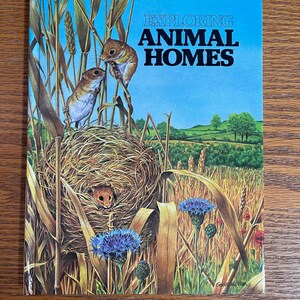 Vintage-Exploring Animal Homes/By Theodore Rowland-Entwistle/Collector&#39;s Item/Xmas/Easter/Birthday Gift/1978/New Condition/RTS