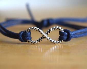 Infinity Armband, gewachstes Baumwolle Armband, verstellbar, großer antiker silberner Infinity Anhänger, gewachste Baumwolle, unendliche Liebe, Freundschaft