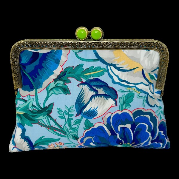 Everyday Clutch - Paradise - Lime - includes detachable chain