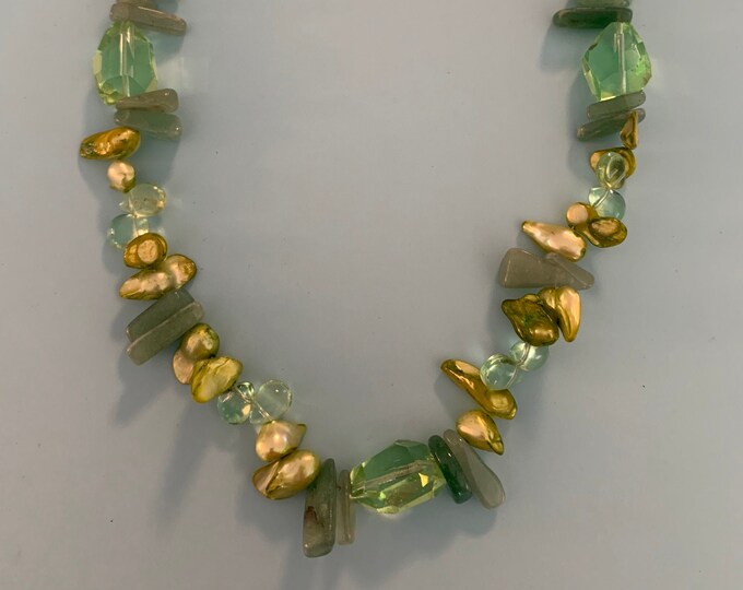 natural stone mother of pearl green glass necklace Natural green stone and green pearl MOP beach necklace Vintage green pearl