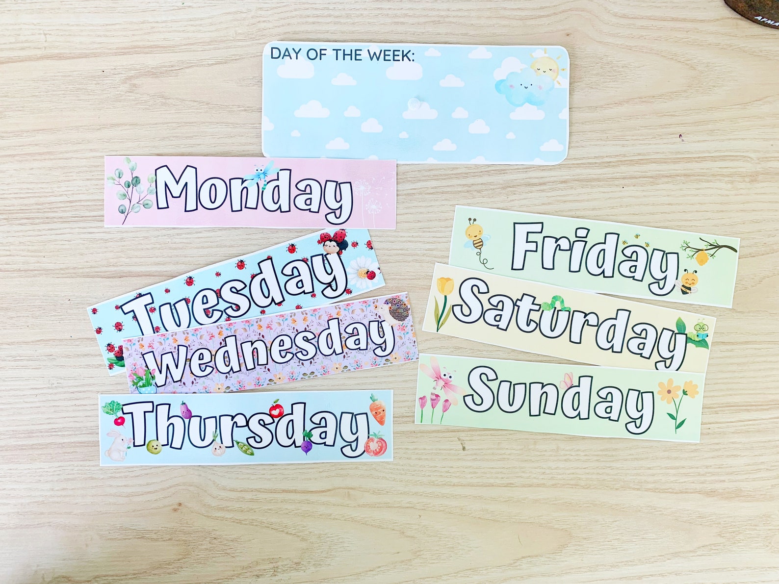 Days of the Week Printable Calendar - Il 1588xN.4946666419 E3bx 