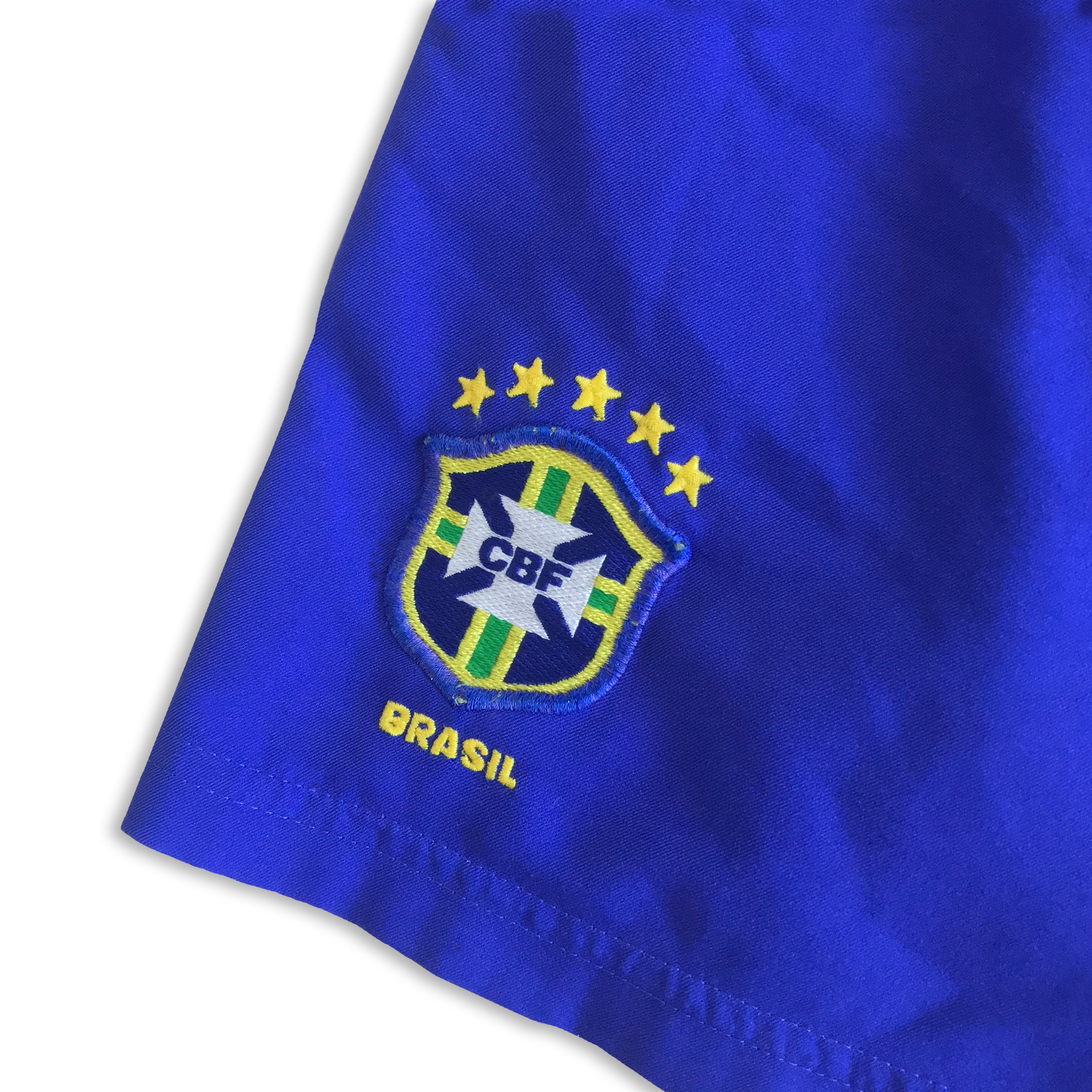 Vintage 2004 NIKE BRAZIL Shorts Jersey Kit • Football Soccer