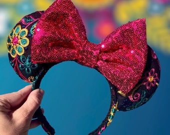 Neon Pink Sequin Minnie Ears, 80s Style Disney Headband  display picture 1