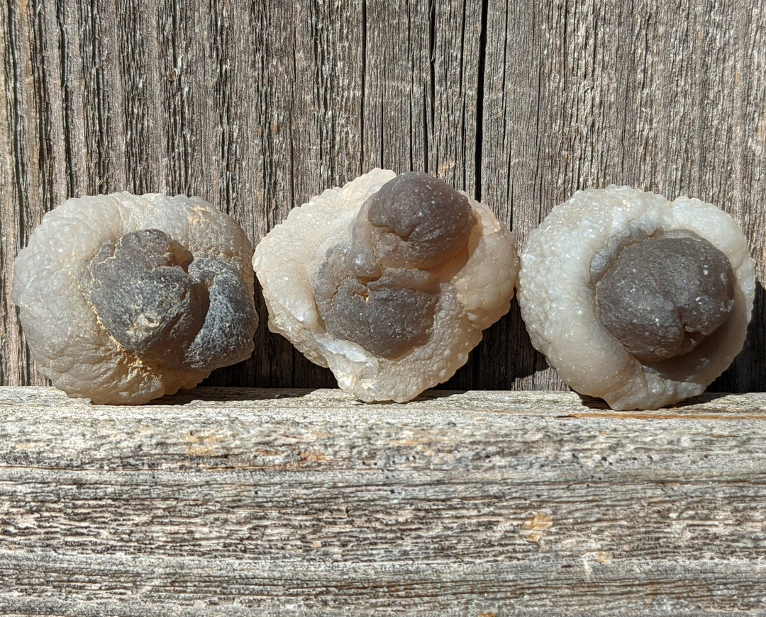 UV Reactive Witches Wart Botryoidal Chalcedony Nodule From Etsy