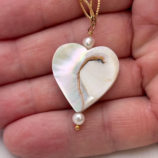 HEART SHELL PENDANT Necklace Mermaid Nautilus Shell Necklace Rare Shell Pendant Pendant Shell Heart Pendant Shell Necklace Shell Necklace