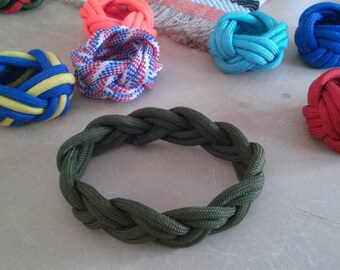 Pulsera de cabeza de turco