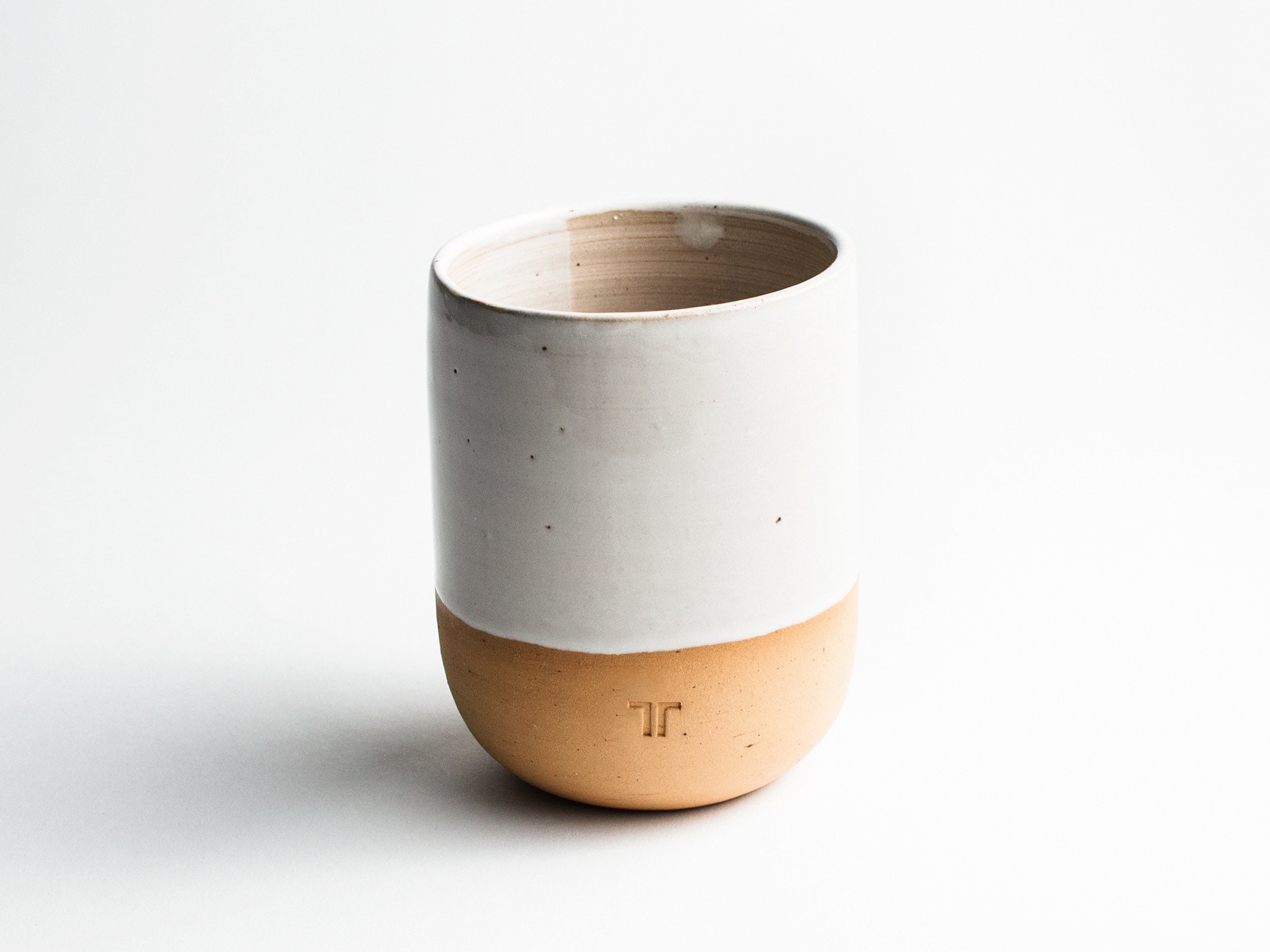 Mug Minimaliste, Rose // Tasse Faite à La Main avec Glaçure Blanche et Argile Vaisselle Par Noton Ke