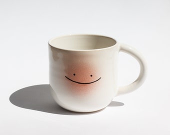 Mug MOOD // White handle mug with a smiling smiley face, pink