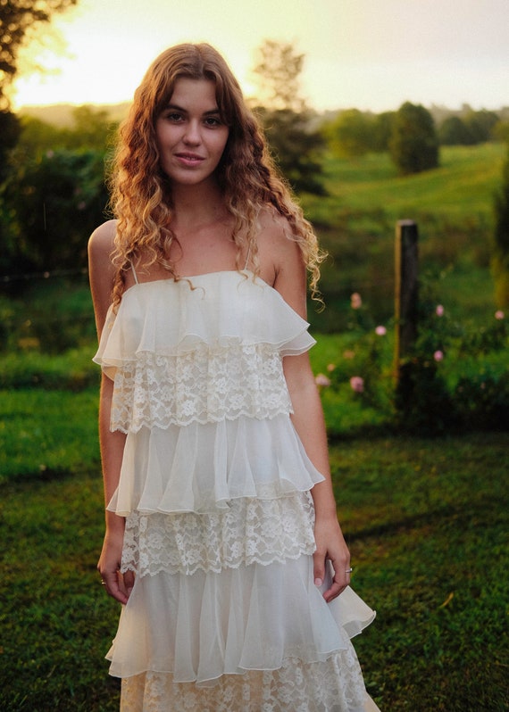 Vintage Cream Dress - Tiered lace ruffles
