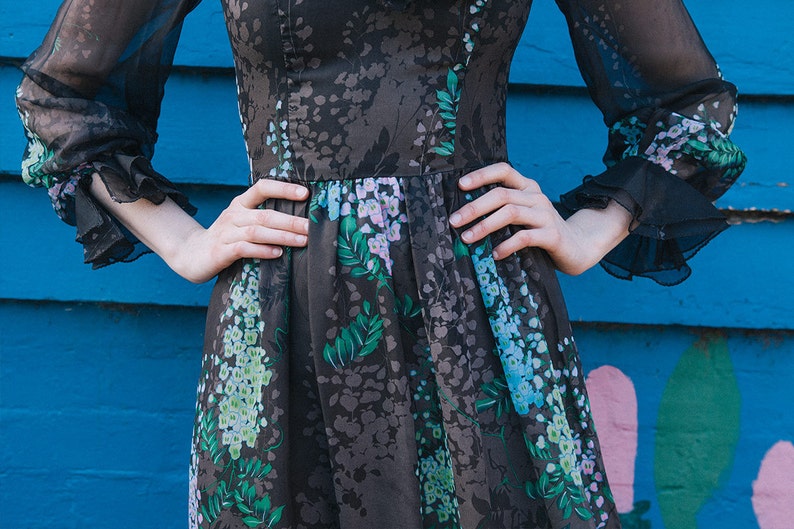 Floral Silk Dress ~ /'70s Vintage