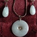 vintage 14 kt jade necklace and earring set