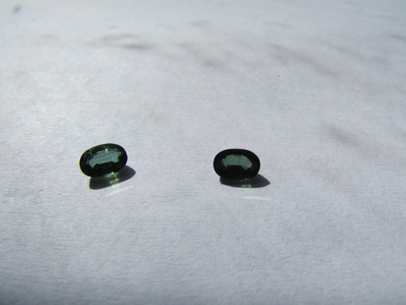 Blue green Sapphire 6 x 4 mm oval cut image 10