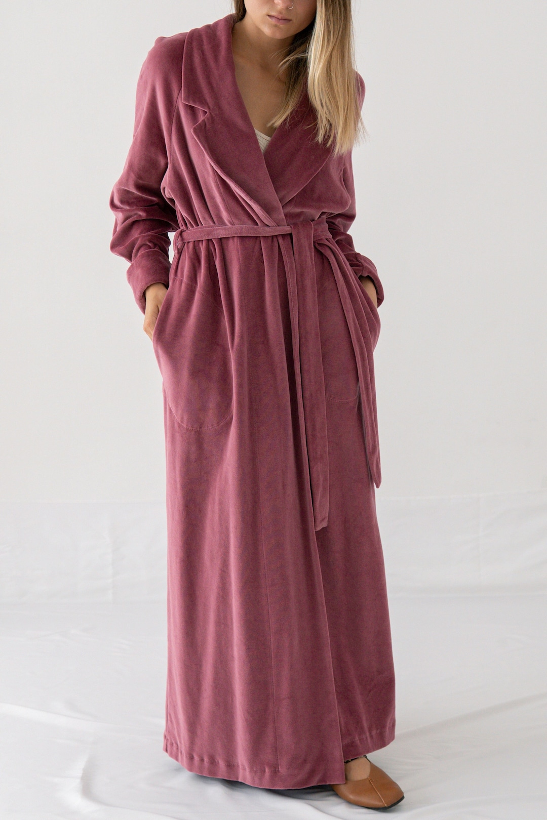 Luxurious Floor Length Robe for Woman Velvet 100 Cotton Pale Fuchsia