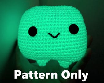 PATTERN ONLY: OOOOO Crochet Pattern, Plush Plushy Plushie, Amigurumi, 00000 oooo, space travel galaxy