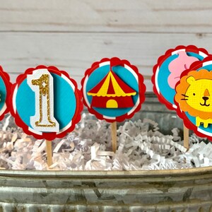 Carnival cupcake toppers, Circus cupcake toppers, Carnival birthday decorations, Circus baby shower, Vintage circus decor, Circus birthday image 5