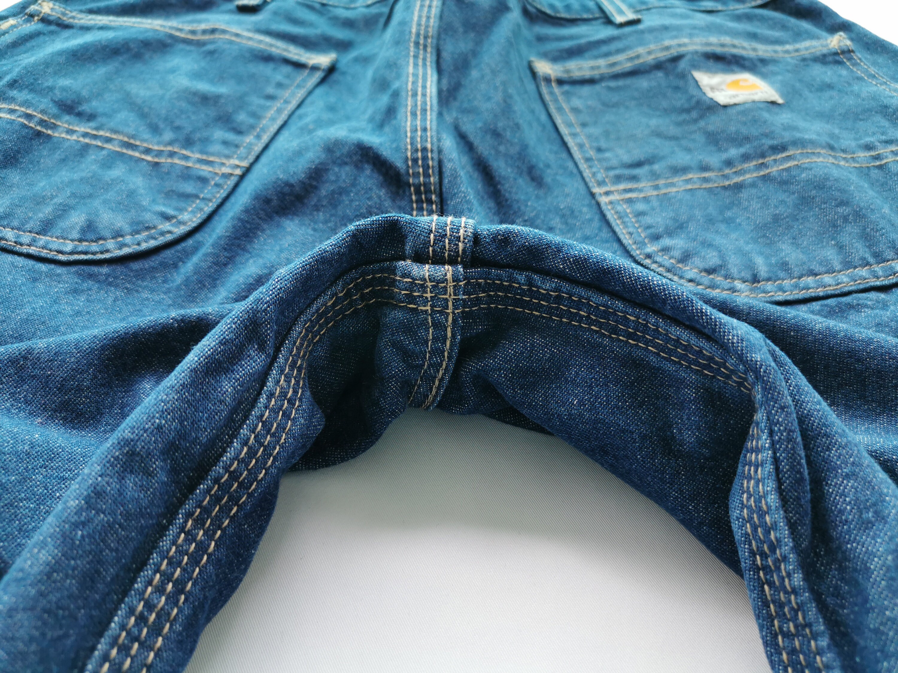 carhartt baggy denim