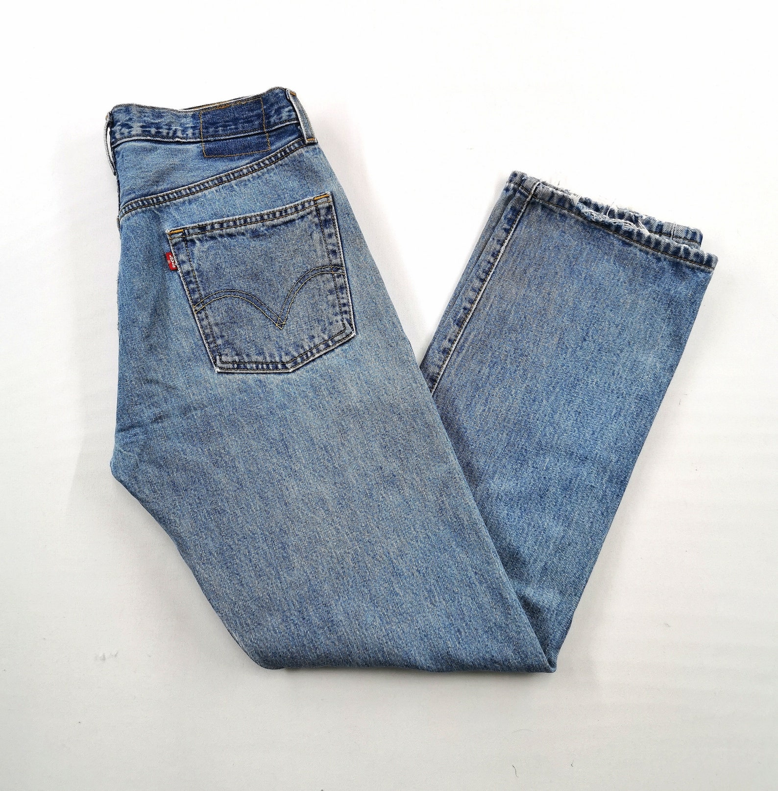 size 33 in levis
