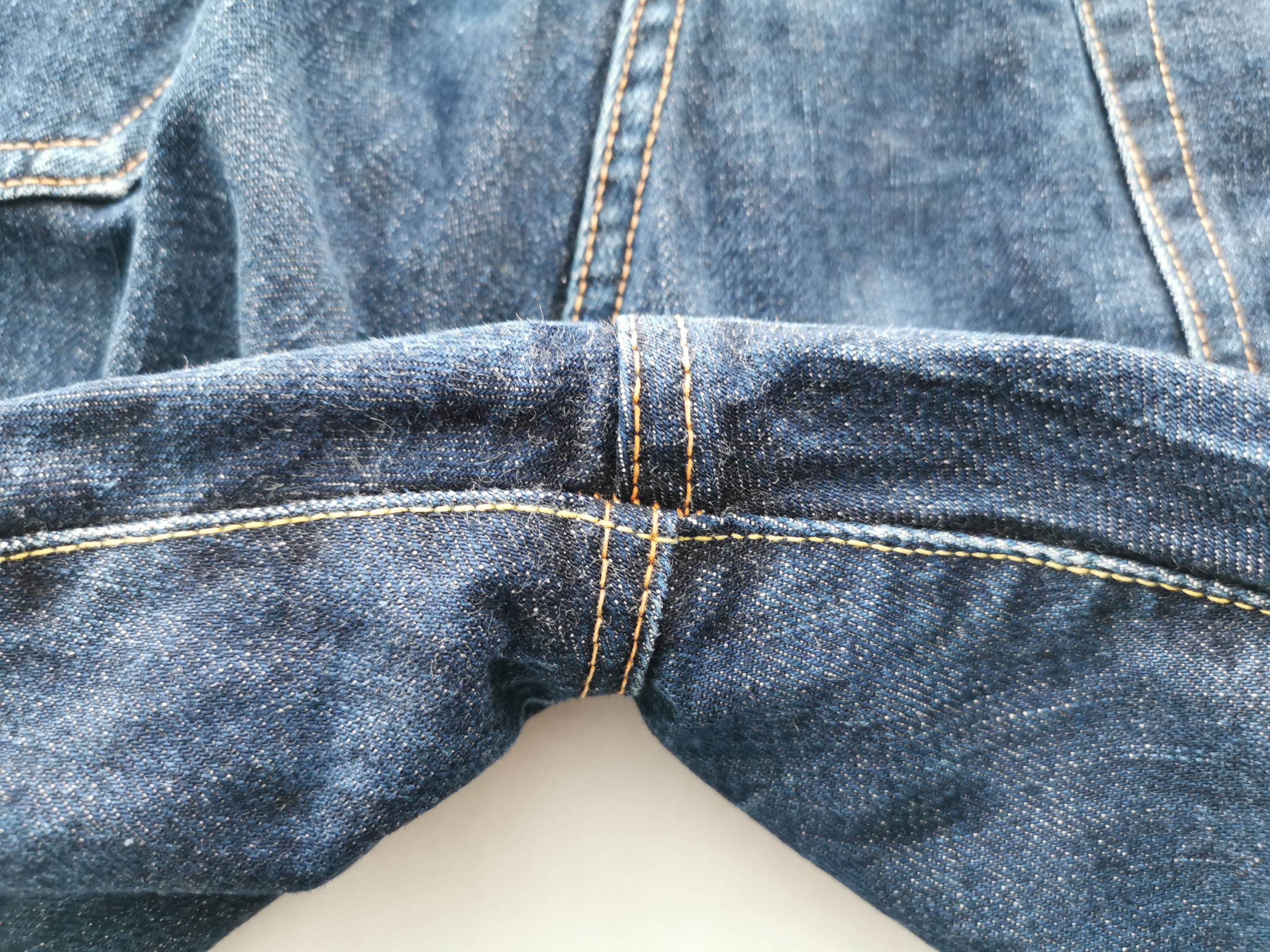 Blueway Jeans Vintage 90s Blueway Indigo Lot 2201XX Selvedge Back