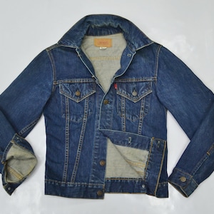 Levis Jacket Vintage Size 34 Levis Denim Jacket Vintage 70s Levi’s Made In USA Single R Denim Trucker Jacket Size XS/S