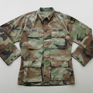 US Army Jacket Vintage US Army Camo Military Uniform Jacket Size M/L
