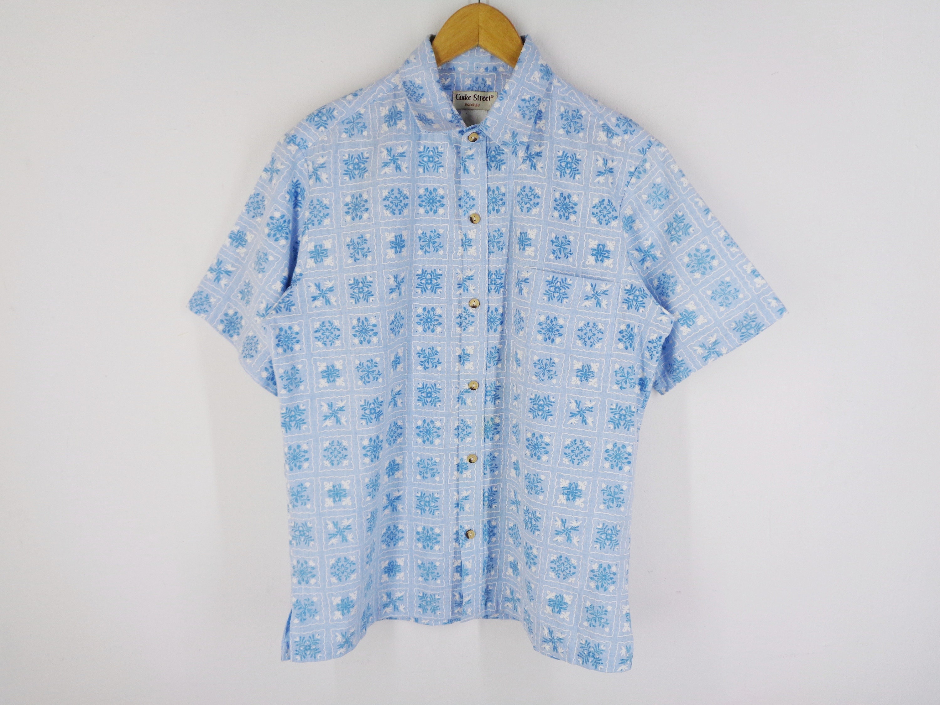 Cooke Street Hawaiian Shirts - Etsy Canada