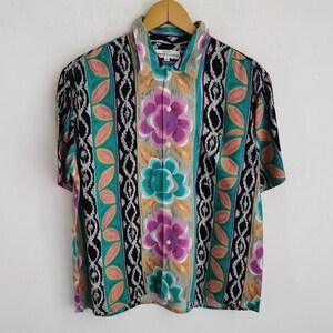 Guess Shirt Vintage Size 2 Guess By Georges Marciano Made In USA Over Print Hawaii Shirt Size L