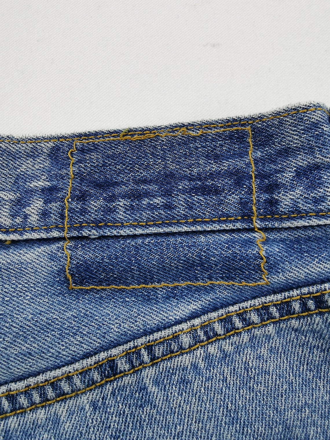 size 33 in levis