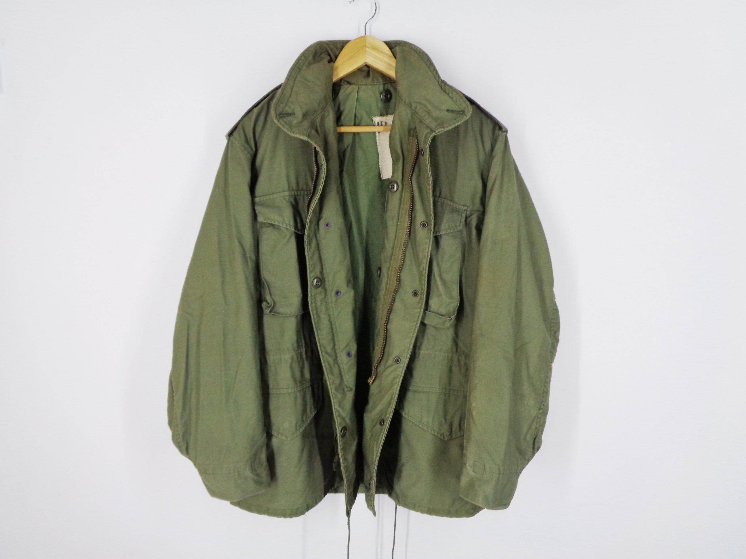 True Vintage 40s 50s World War Military DISTRESSED Parka