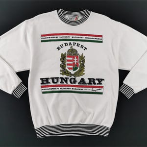 Budapest Hungary Sweatshirt Vintage 90&#39;s Budapest Hungary Pullover Sweatshirt Made In USA Size M