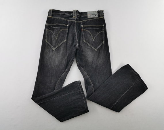 Levis engineered femme sale