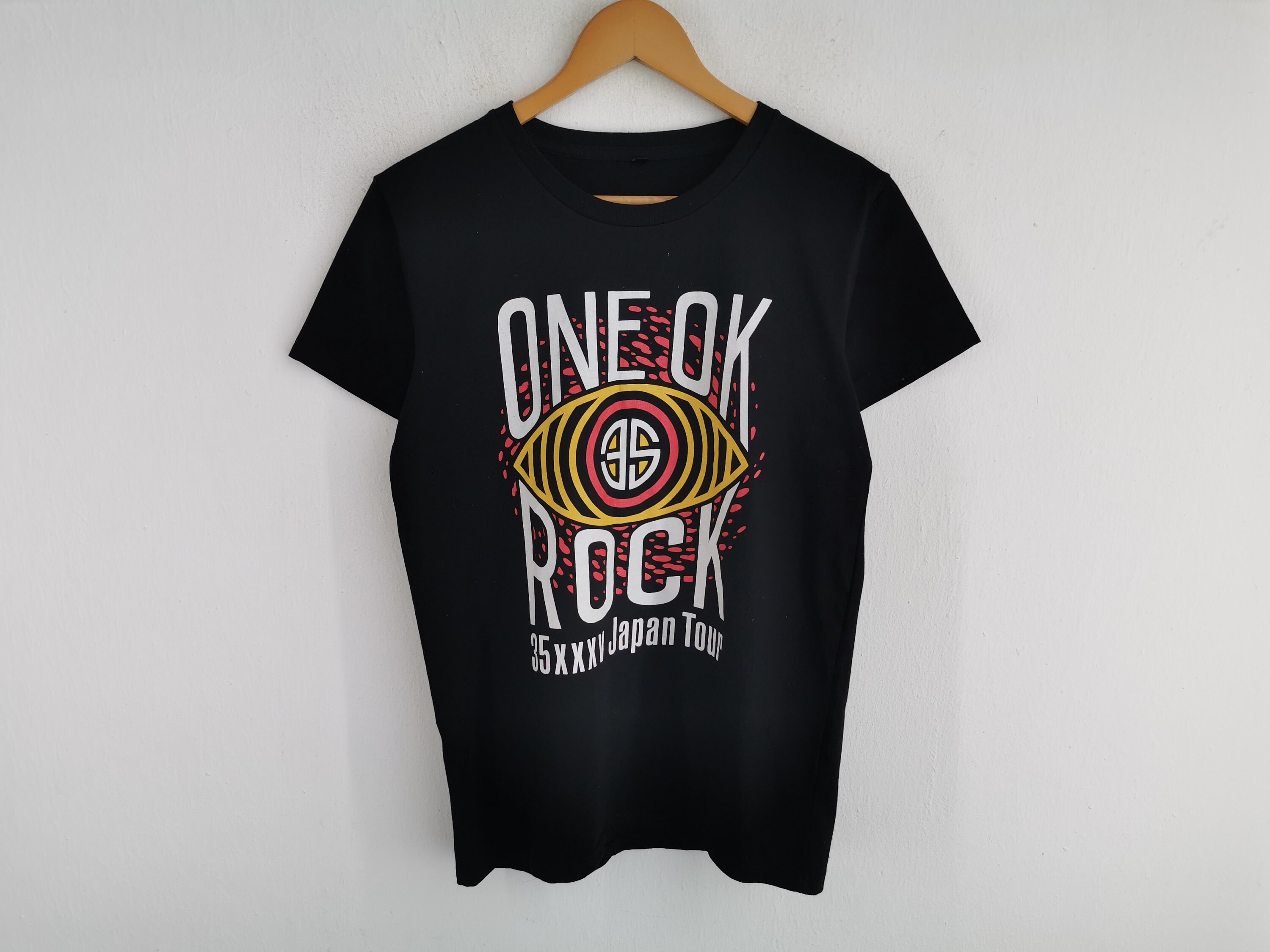 ONE OK ROCK ツアー　Tシャツ ONE OK ROCK 2023 LUXURY DISEASE JAPAN TOUR Official T-shirt