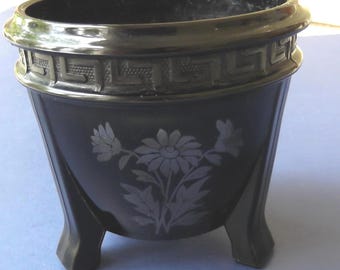 Vintage L.E. Smith Glass Black Footed Planter - Greek Key & Silver Floral Design
