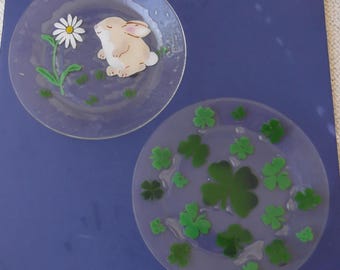 Two 1980's Travis Collection Fused Glass 10-1/2" Plates - Rabbit and Shamrocks