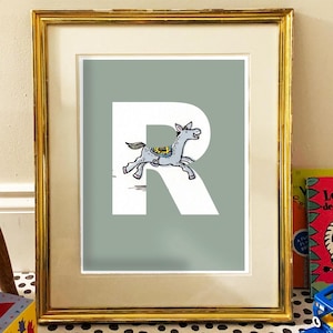 Impressões personalizadas para sala de jogos infantil, quarto de berçário, de arte original desenhada à mão, letra inicial, download digital, cavalo