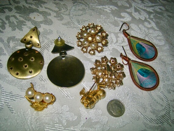 Vintahe Lot of 4 pair Earrings 3 pierced 1 clip o… - image 4