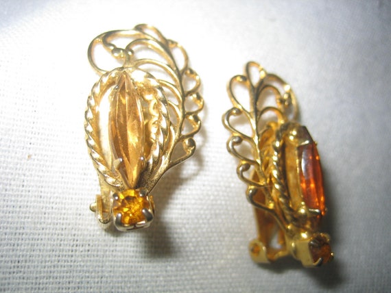 Vintage Topaz Rhinestone Fancy Leaf Earrings Clio… - image 3