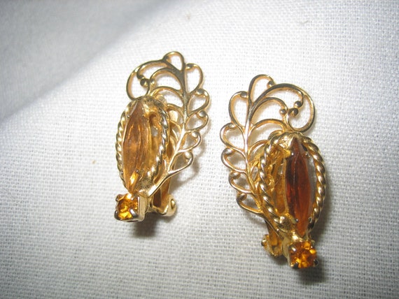 Vintage Topaz Rhinestone Fancy Leaf Earrings Clio… - image 2