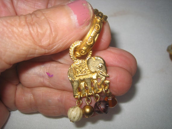 Vintage Egyptian Revival Elephant Dangle Drop Ear… - image 3