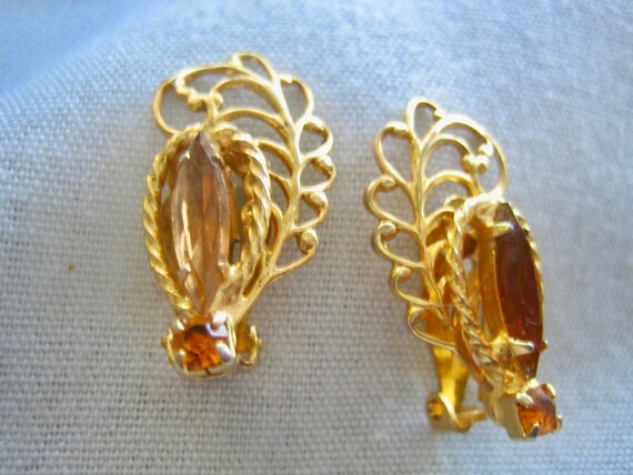 Vintage Topaz Rhinestone Fancy Leaf Earrings Clio… - image 1