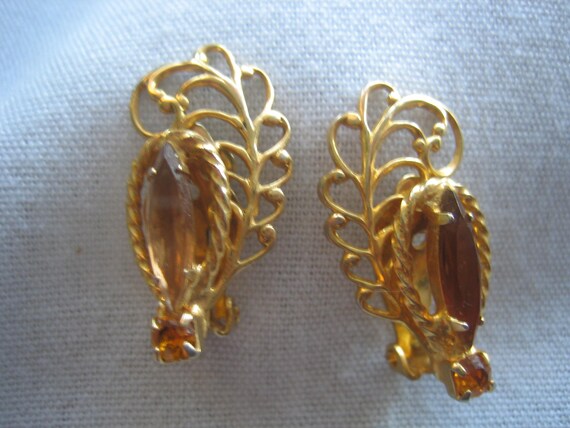 Vintage Topaz Rhinestone Fancy Leaf Earrings Clio… - image 5