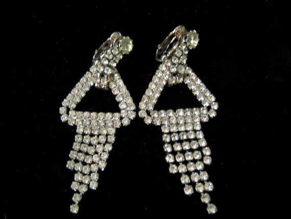 Vintage Long Dangle Drop Rhinestone Clip on Earri… - image 2